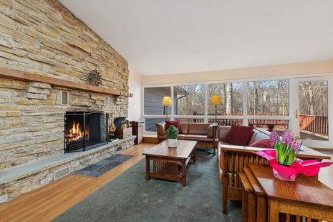 Tiny photo for 1478 Shawnee Trail, Riverwoods, IL 60015 (MLS # 12562110)