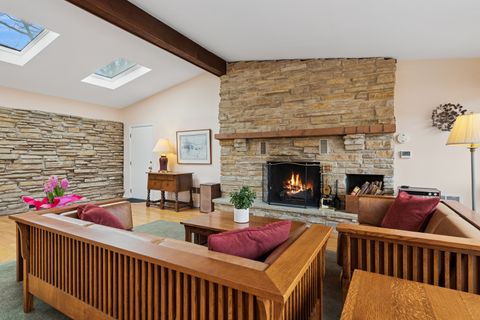 Tiny photo for 1478 Shawnee Trail, Riverwoods, IL 60015 (MLS # 12562110)