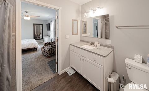 Tiny photo for 490 Beech Hollow Road, Harrisburg, IL 62946 (MLS # EB456849)