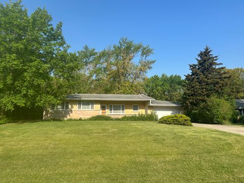 826 S Addison Road Bensenville IL 60106