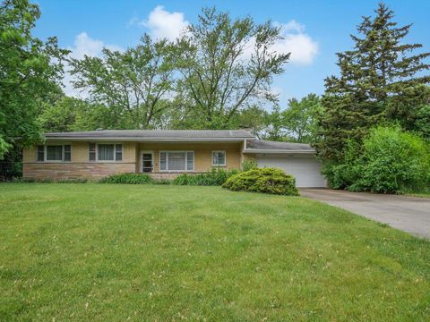 826 S Addison Road Bensenville IL 60106