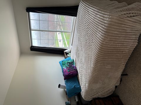 Tiny photo for 543 Sparrow Court, Lindenhurst, IL 60046 (MLS # 12583692)