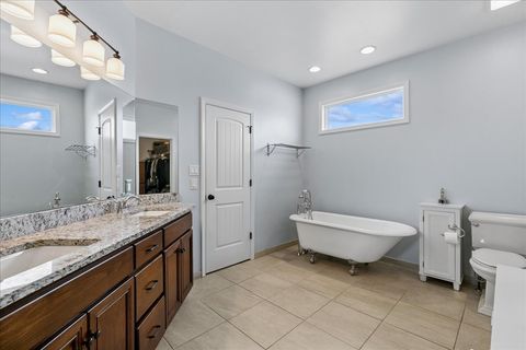 Tiny photo for 1015 Meadow Path, Manteno, IL 60950 (MLS # 12628212)