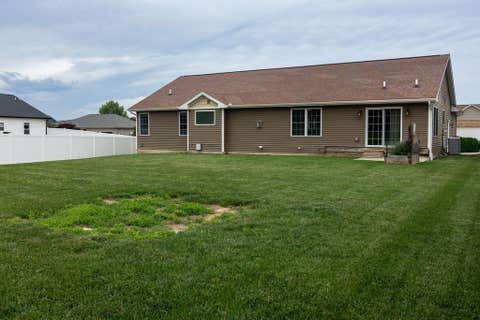 Tiny photo for 2303 Slade Lane, Mahomet, IL 61853 (MLS # 12677664)