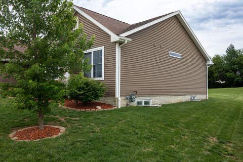 Tiny photo for 2303 Slade Lane, Mahomet, IL 61853 (MLS # 12677664)