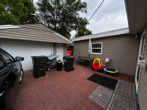 Tiny photo for 324 N EMERALD Avenue, Mundelein, IL 60060 (MLS # 12762065)