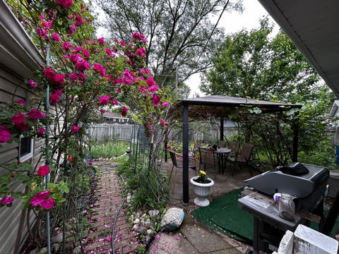 Tiny photo for 324 N EMERALD Avenue, Mundelein, IL 60060 (MLS # 12762065)