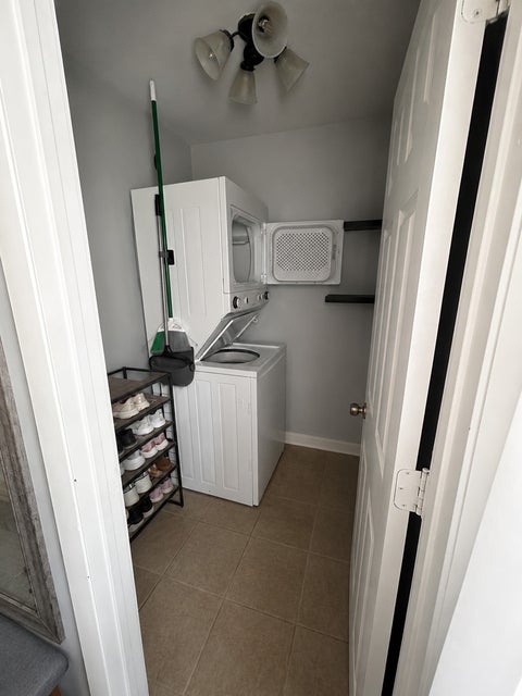 Tiny photo for 324 N EMERALD Avenue, Mundelein, IL 60060 (MLS # 12762065)
