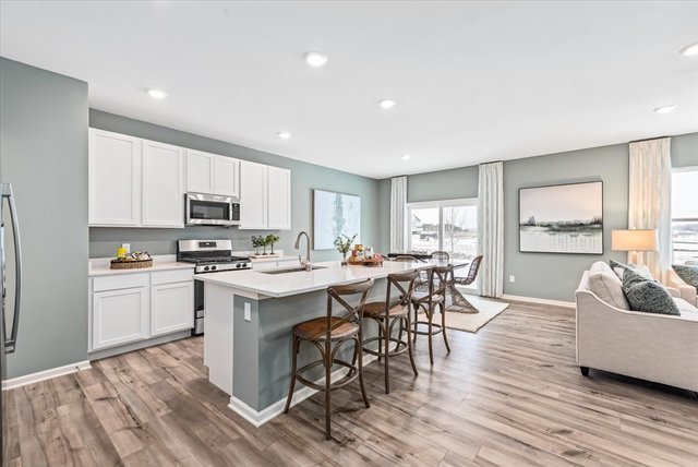 7608 Honeysuckle Lane