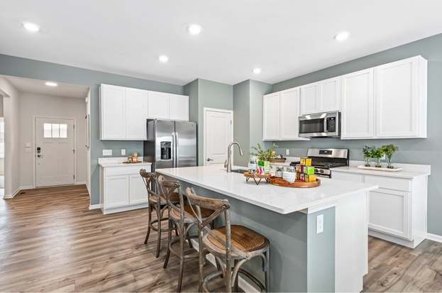 7608 Honeysuckle Lane