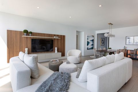 Tiny photo for 363 E Wacker Drive #6203, Chicago, IL 60601 (MLS # 12439334)