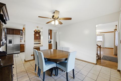 Tiny photo for 220 Dato Drive, Streamwood, IL 60107 (MLS # 12530331)