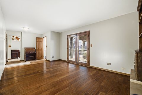 Tiny photo for 220 Dato Drive, Streamwood, IL 60107 (MLS # 12530331)