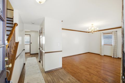 Tiny photo for 220 Dato Drive, Streamwood, IL 60107 (MLS # 12530331)