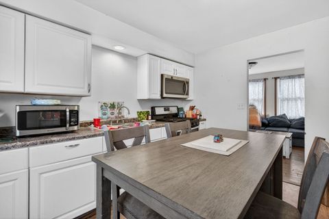 Tiny photo for 627 S Circle Drive, Wilmington, IL 60481 (MLS # 12605931)