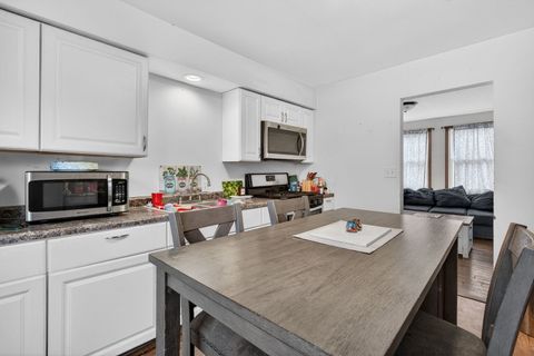 Tiny photo for 627 S Circle Drive, Wilmington, IL 60481 (MLS # 12605931)