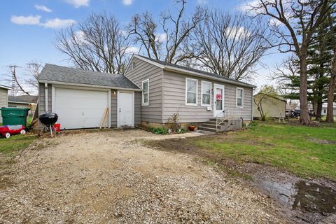 Tiny photo for 627 S Circle Drive, Wilmington, IL 60481 (MLS # 12605931)