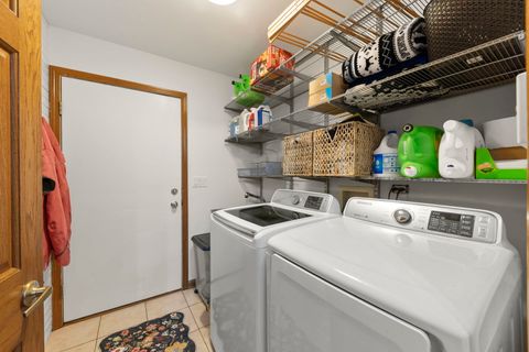 Tiny photo for 393 E 16th Place, Lombard, IL 60148 (MLS # 12541604)