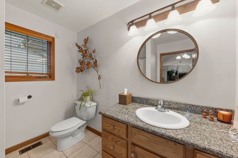 Tiny photo for 393 E 16th Place, Lombard, IL 60148 (MLS # 12541604)