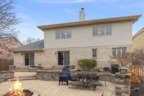 Tiny photo for 393 E 16th Place, Lombard, IL 60148 (MLS # 12541604)