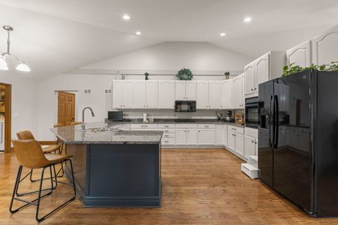 Tiny photo for 393 E 16th Place, Lombard, IL 60148 (MLS # 12541604)