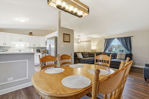 Tiny photo for 7654 W Moorefield Drive, Frankfort, IL 60423 (MLS # 12633024)