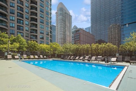 Tiny photo for 400 N La Salle Drive #1403, Chicago, IL 60654 (MLS # 12583620)