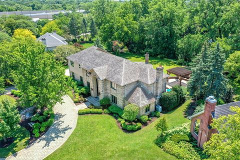 Tiny photo for 6447 Manor Drive, Burr Ridge, IL 60527 (MLS # 12405709)