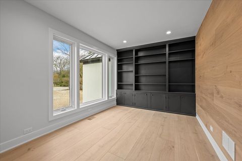 Tiny photo for 22 Lakeview Terrace, Highland Park, IL 60035 (MLS # 12481895)