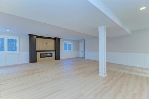Tiny photo for 6519 W 82nd Street, Burbank, IL 60459 (MLS # 12682375)