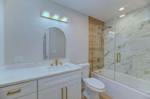 Tiny photo for 6519 W 82nd Street, Burbank, IL 60459 (MLS # 12682375)