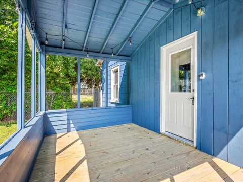 Tiny photo for 655 W Clark Street, Freeport, IL 61032 (MLS # 12736811)