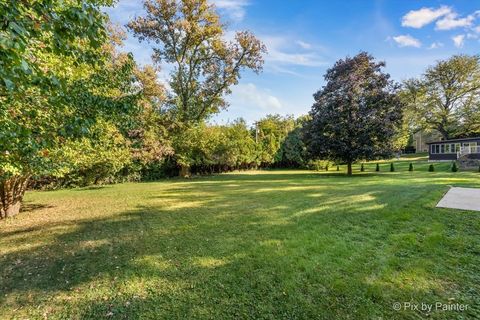 Tiny photo for 849 Hemlock Drive, Sleepy Hollow, IL 60118 (MLS # 12479415)
