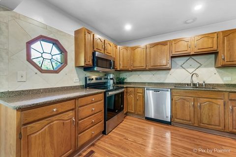 Tiny photo for 849 Hemlock Drive, Sleepy Hollow, IL 60118 (MLS # 12479415)