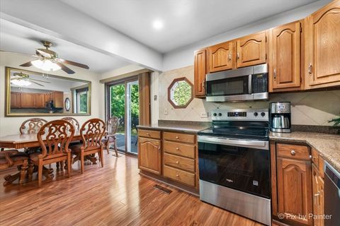 Tiny photo for 849 Hemlock Drive, Sleepy Hollow, IL 60118 (MLS # 12479415)