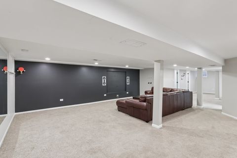 Tiny photo for 6803 N KEELER Avenue, Lincolnwood, IL 60712 (MLS # 12610683)