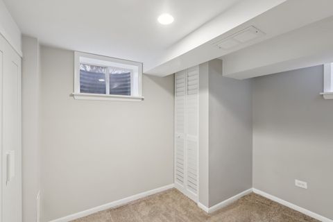 Tiny photo for 6803 N KEELER Avenue, Lincolnwood, IL 60712 (MLS # 12610683)