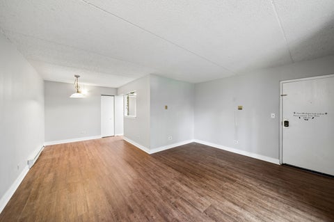 Tiny photo for 230 Klein Creek Court #1A, Carol Stream, IL 60188 (MLS # 12790401)