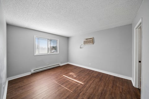 Tiny photo for 230 Klein Creek Court #1A, Carol Stream, IL 60188 (MLS # 12790401)