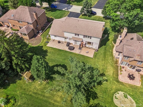 Tiny photo for 7553 Ridgewood Lane, Burr Ridge, IL 60527 (MLS # 12696201)