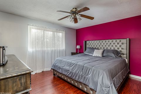 Tiny photo for 5840 W 77th Street #302, Burbank, IL 60459 (MLS # 12522904)