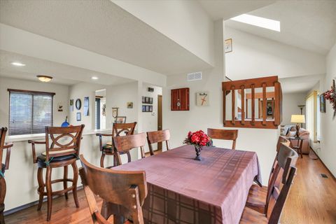 Tiny photo for 423 Clearwater Drive #423, Champaign, IL 61822 (MLS # 12484462)