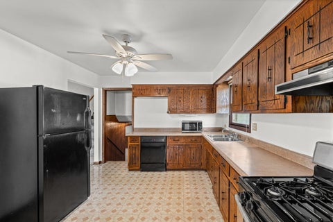 Tiny photo for 22W313 1 ST Street, Glen Ellyn, IL 60137 (MLS # 12754594)
