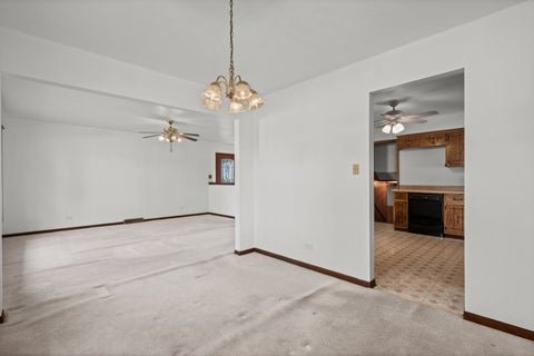 Tiny photo for 22W313 1 ST Street, Glen Ellyn, IL 60137 (MLS # 12754594)