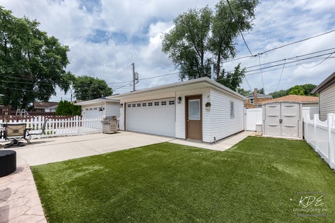 Tiny photo for 3416 W 115th Place, Chicago, IL 60655 (MLS # 12713469)