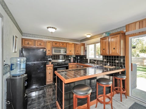 Tiny photo for 225 Oakhurst Road, Matteson, IL 60443 (MLS # 12791575)