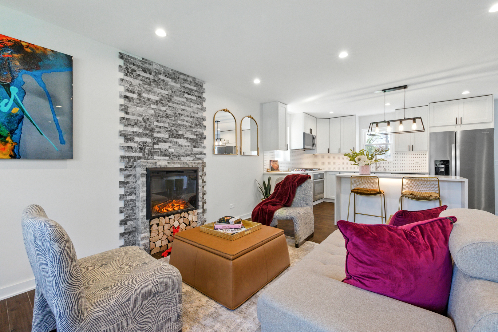 290 E Norman Lane