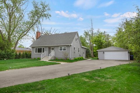 Tiny photo for 4001 Walters Avenue, Northbrook, IL 60062 (MLS # 12403344)