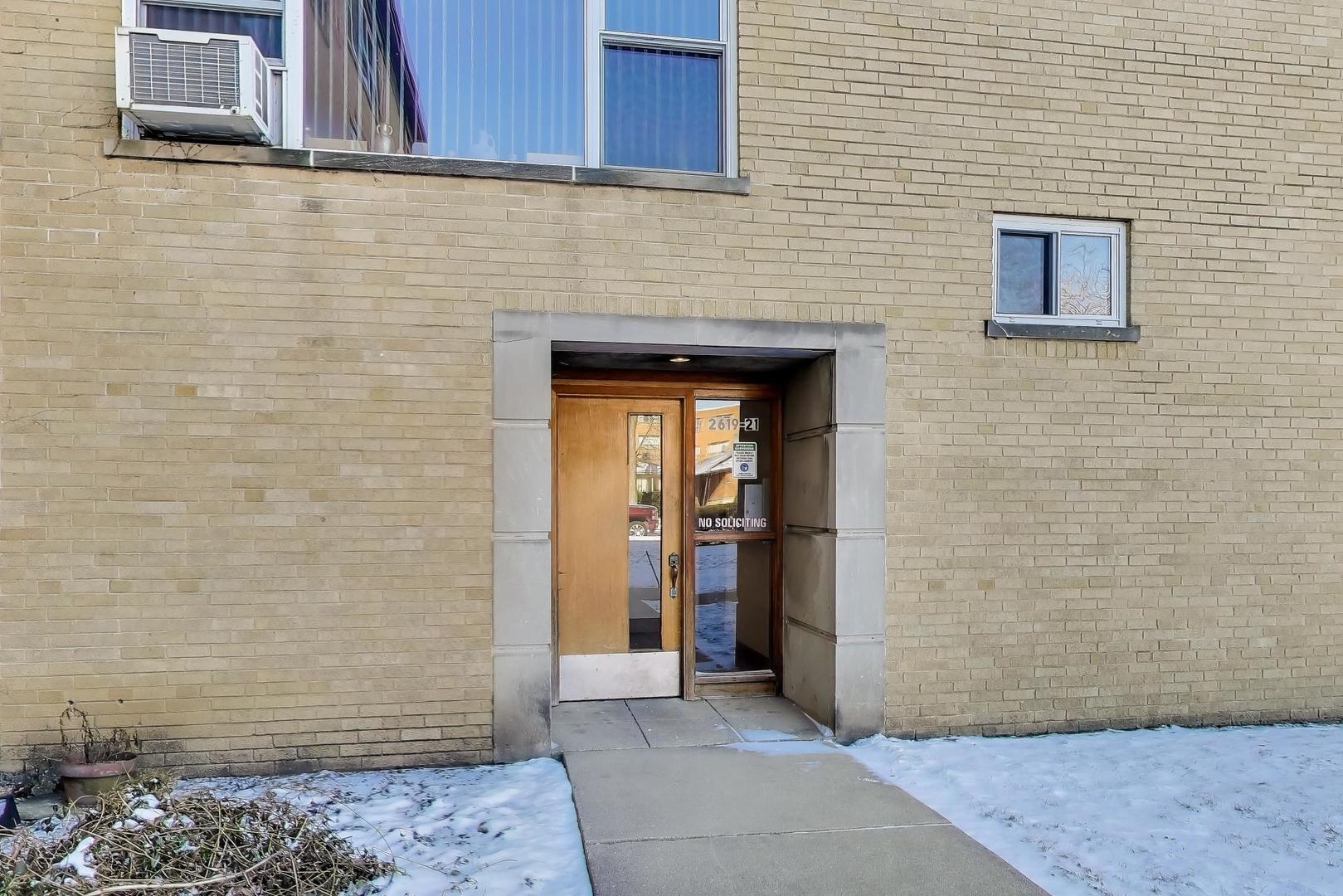 2619 W Fitch Avenue 3-C