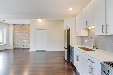 Tiny photo for 6318 S Greenwood Avenue #3, Chicago, IL 60637 (MLS # 12552617)